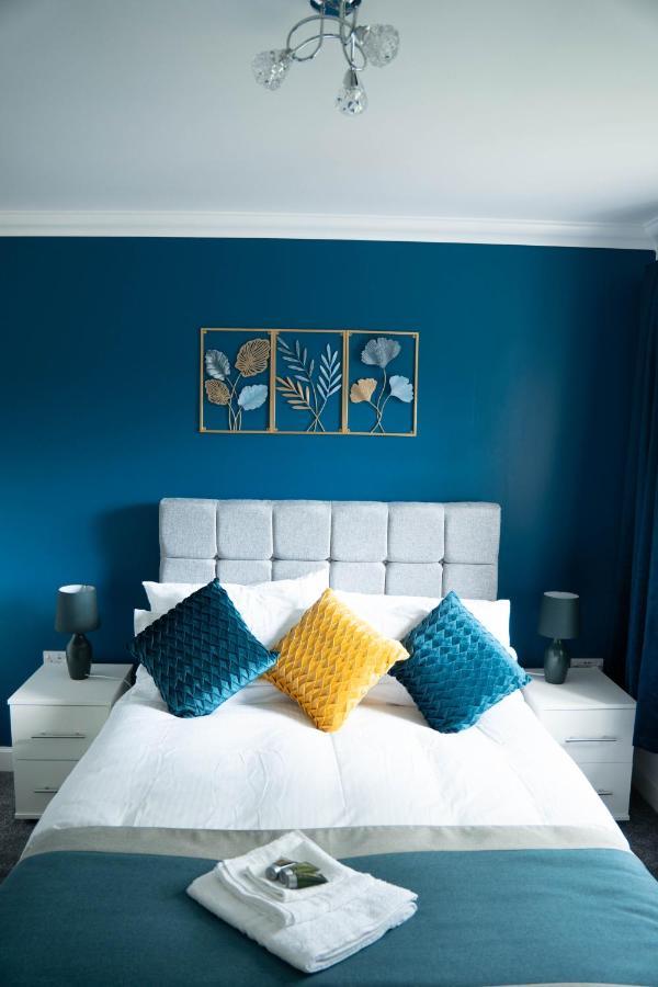 The Woodlands, Shortstay, Ideal For Families, Relocation, Contractors, Travel Stay Horley Esterno foto